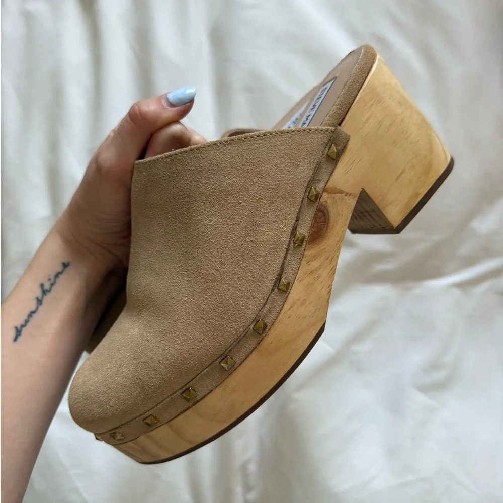 Steve Madden Suede Clogs - Picture 2 of 3